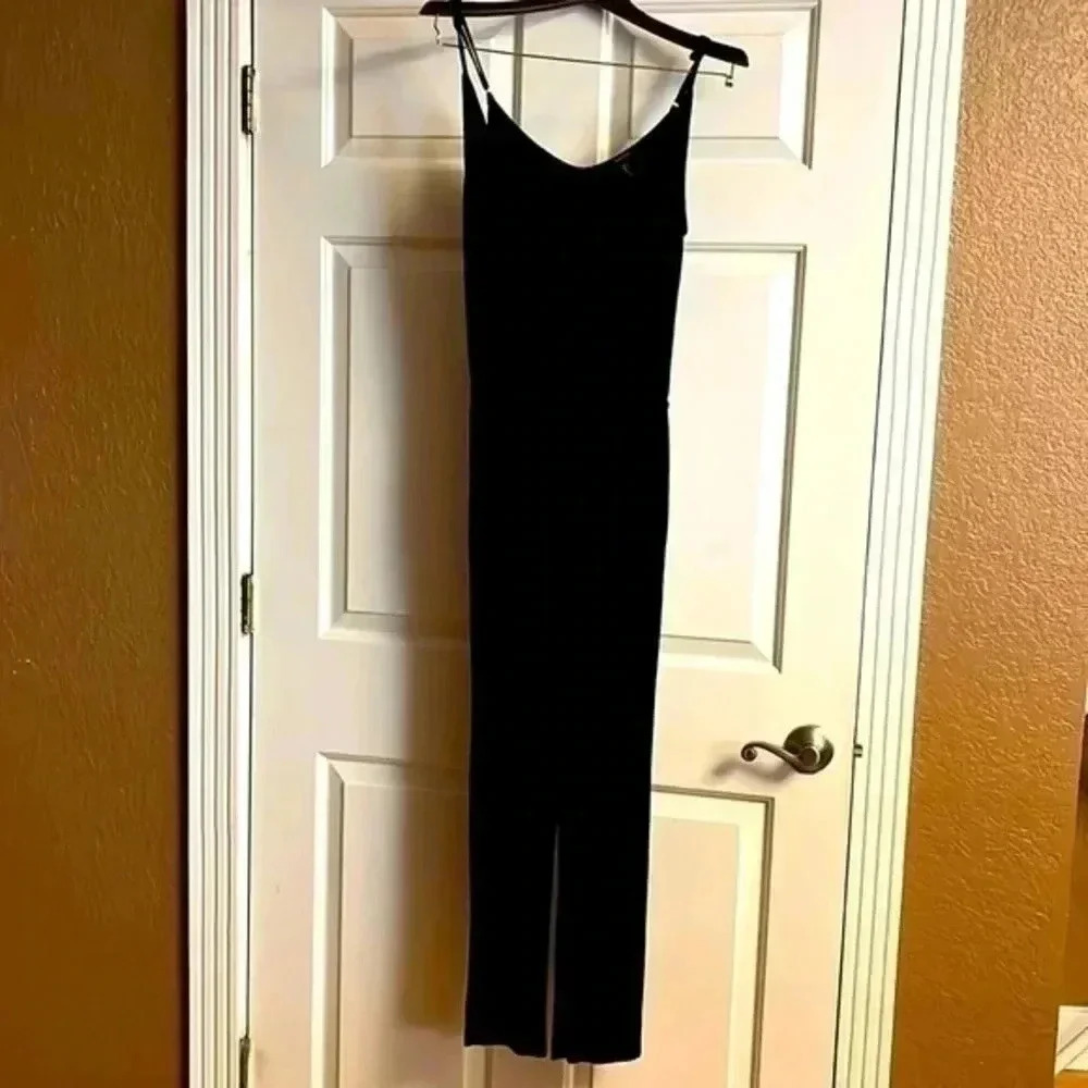 Forever 21 black jumpsuit - Picture 1 of 7